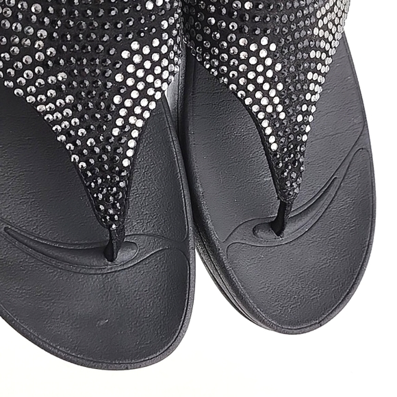 Fitflop Women's Lulu Black Popstud Toe-Post Shiny Metal Studs Sandals Size 7 - Picture 9 of 16